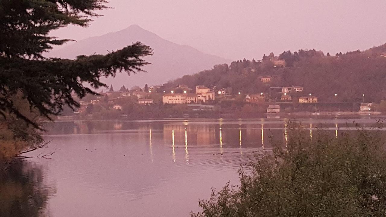 Hotel Chalet Del Lago Avigliana Luaran gambar